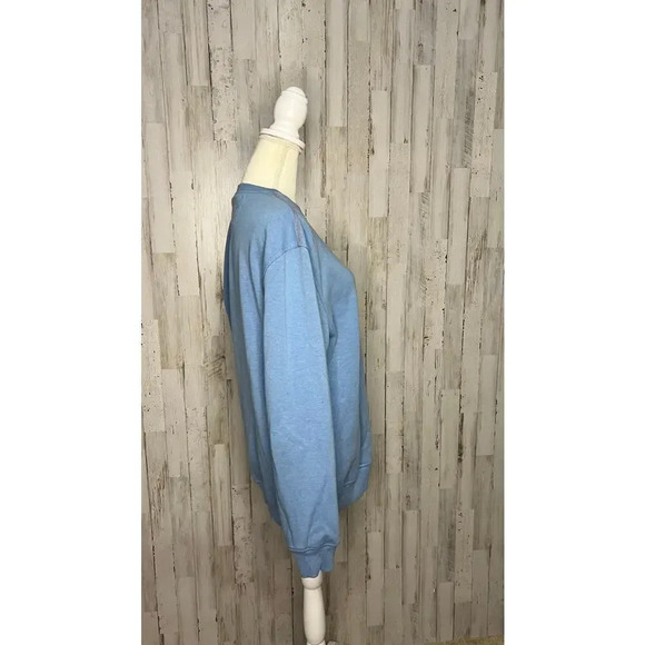 IZOD Men's Performance Stretch Fleece Sweatshirt Light Blue‎ Size Medium - Picture 2 of 5